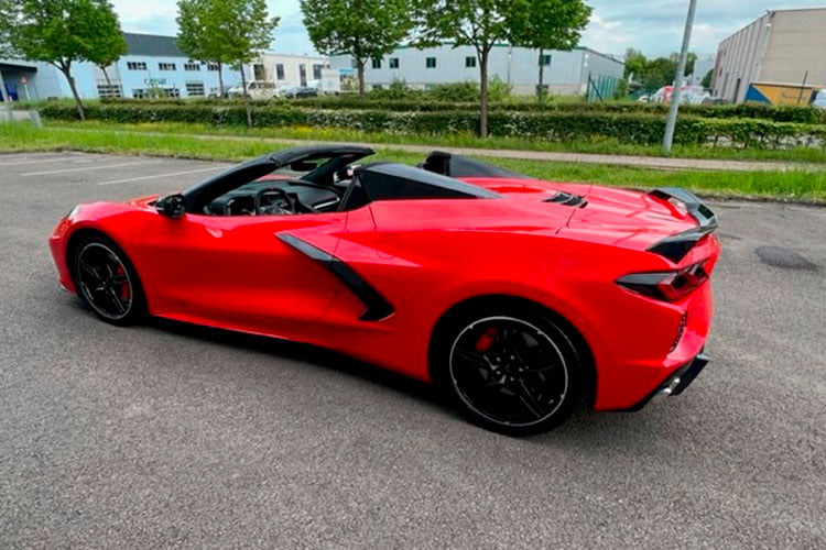 Easyloc location Corvette C8 Cabriolet 1